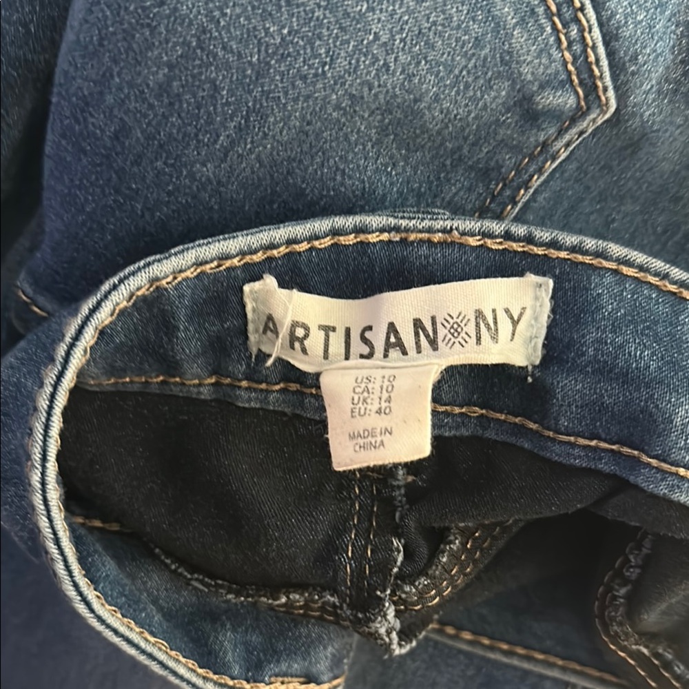 Artisan NY Jean Leggings - Picture 7 of 8
